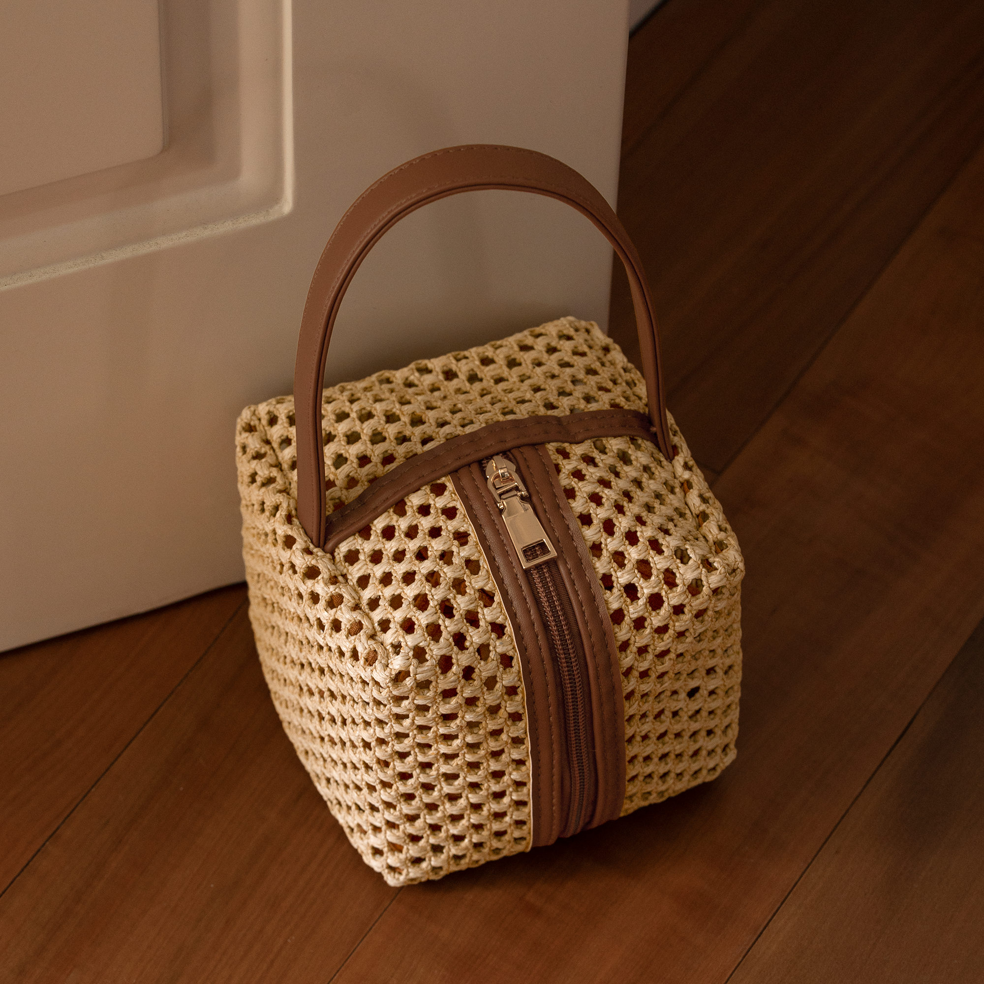 Cabbrix Decorative Door Stoppers for Standard Interior Doors, Cute Rope Knot Design, Weighted Doorstop, Brown