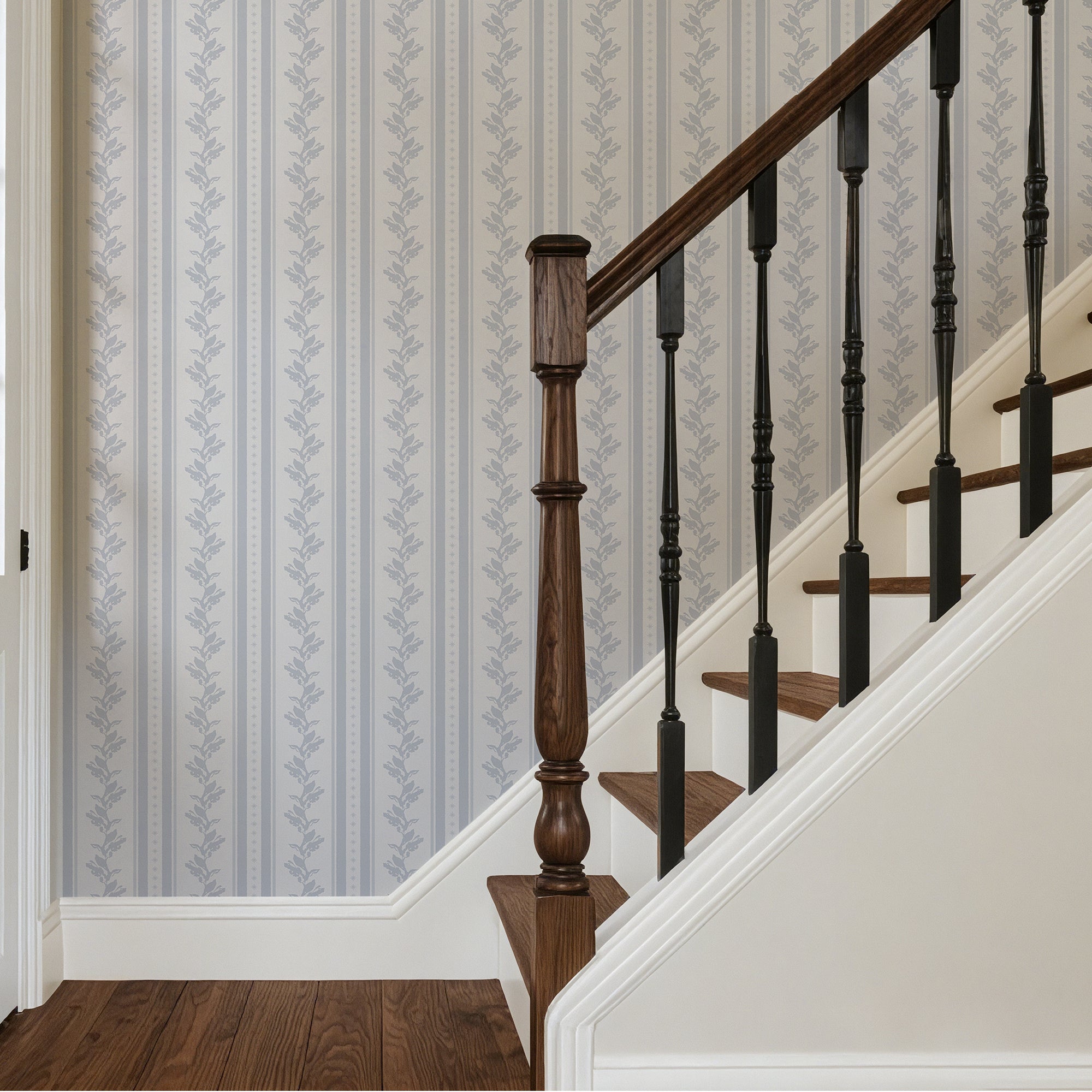 Cabbrix Waterproof Peel Stick Floral Wallpaper, Frost Grain
