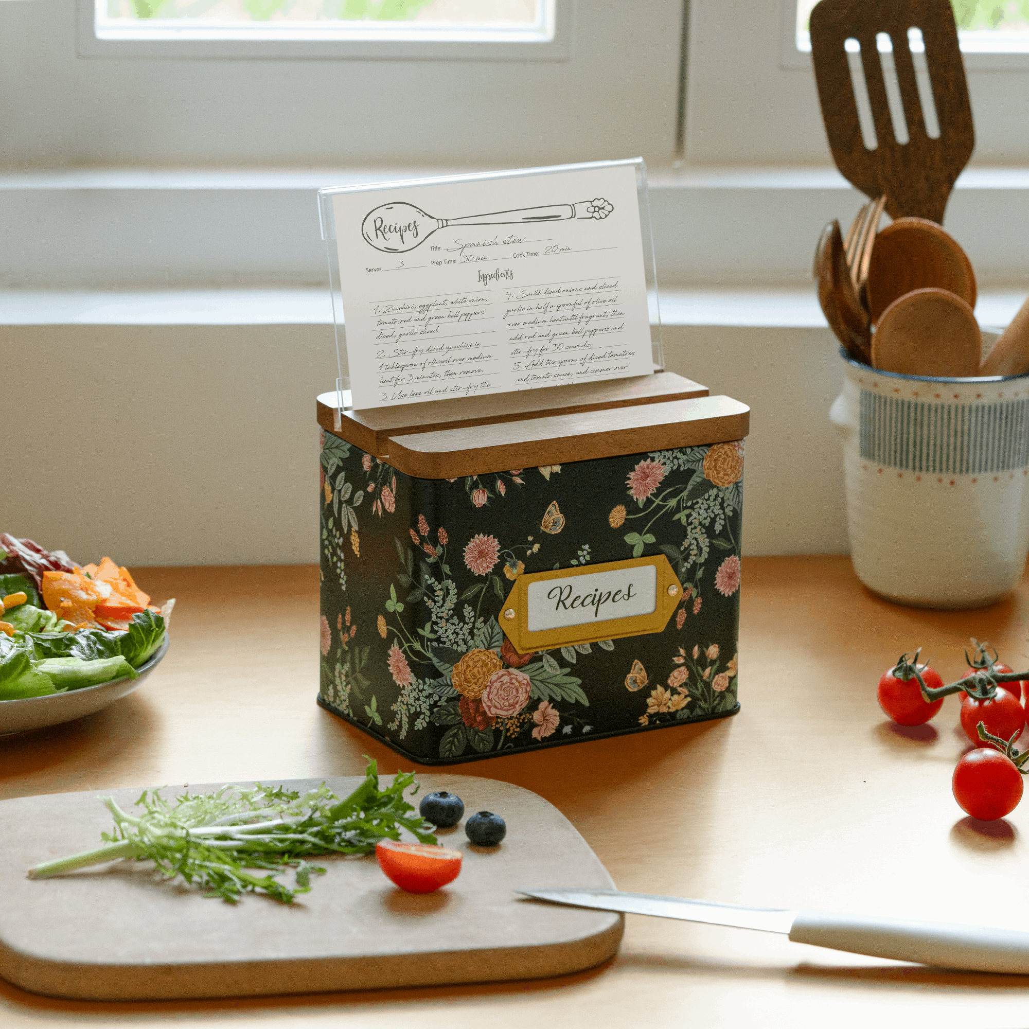 Cabbrix Stylish Recipe Box with Cards, Dahlias