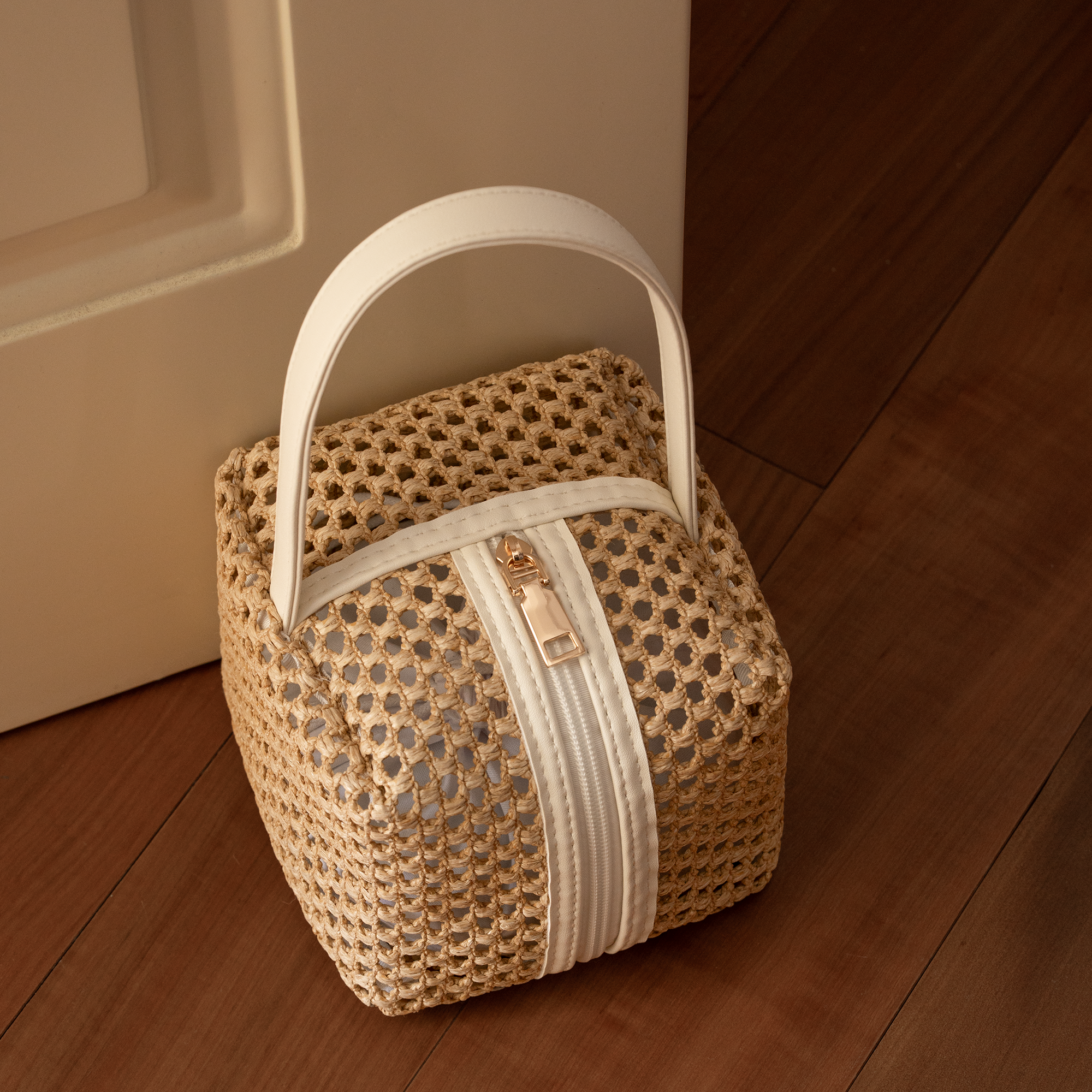 Cabbrix Decorative Door Stoppers for Standard Interior Doors, Cute Rope Knot Design, Weighted Doorstop, White