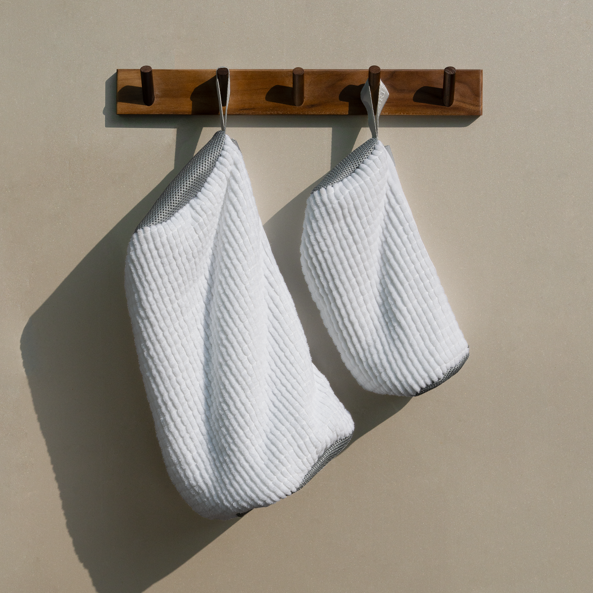 Cabbirx Shoe Washing Machine Bag 2pcs, Large Size for Adult, White